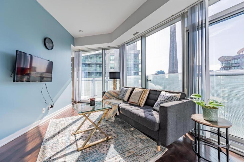 Downtown Suites Торонто Екстер'єр фото