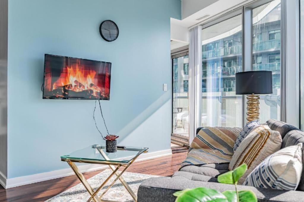 Downtown Suites Торонто Екстер'єр фото